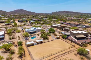 44015 N 20th St, New River, AZ 85087 - Photo 17