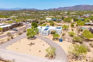 44015 N 20th St, New River, AZ 85087 - Photo 15