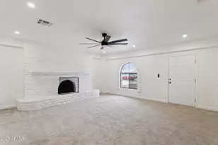 18045 N 20th Ln N, Phoenix, AZ 85023 - Photo 17