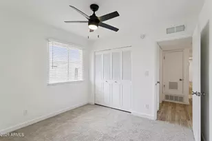 18045 N 20th Ln N, Phoenix, AZ 85023 - Photo 27