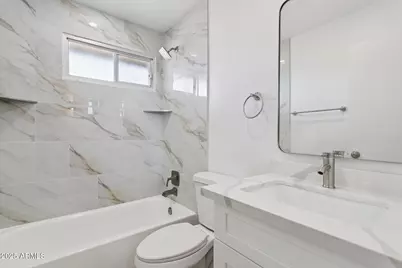 18045 N 20th Lane N, Phoenix, AZ 85023 - Photo 29