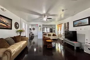 1812 S Racine Ln, Gilbert, AZ 85295 - Photo 3