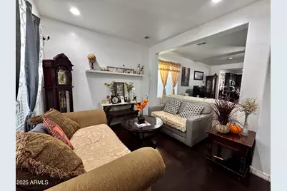 1023 S Assisted Living Lane, Gilbert, AZ 85295 - Photo 3