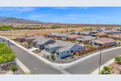 27667 W Mohawk Lane, Buckeye, AZ 85396 - Photo 31