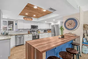 3842 W Mauna Loa Ln, Phoenix, AZ 85053 - Photo 5