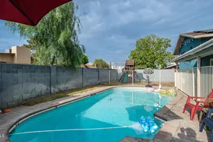 3842 W Mauna Loa Ln, Phoenix, AZ 85053 - Photo 51