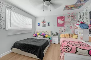 3842 W Mauna Loa Ln, Phoenix, AZ 85053 - Photo 15