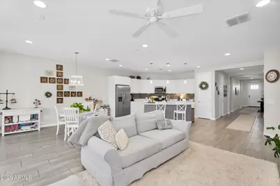 1529 W Carmen, Phoenix, AZ 85041 - Photo 1