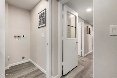 10516 W Peoria Avenue, Sun City, AZ 85351 - Photo 13