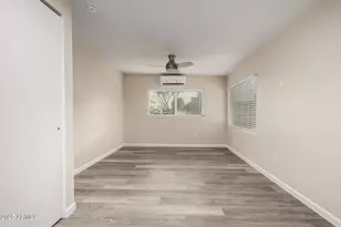 10516 W Peoria Ave, Sun City, AZ 85351 - Photo 27