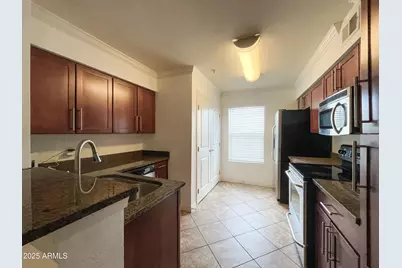 2025 E Campbell Avenue #312, Phoenix, AZ 85016 - Photo 3
