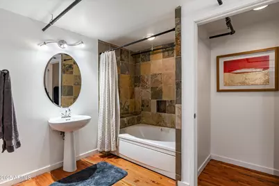 914 E Osborn Road #404, Phoenix, AZ 85014 - Photo 29