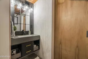 914 E Osborn Rd, Phoenix, AZ 85014 - Photo 19