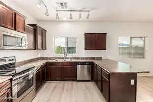 10225 W Camelback Rd, Phoenix, AZ 85037 - Photo 13