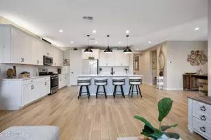 17597 W Red Fox Rd, Surprise, AZ 85387 - Photo 9