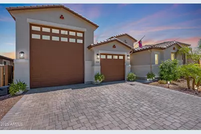 17597 W Red Fox Road, Surprise, AZ 85387 - Photo 1