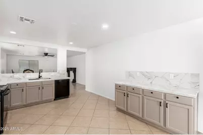 10429 W Miami Street, Tolleson, AZ 85353 - Photo 3