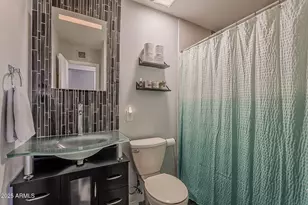 8137 E Indian School Rd, Scottsdale, AZ 85251 - Photo 27