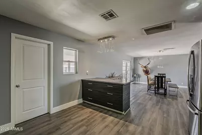 8137 E Indian School Road, Scottsdale, AZ 85251 - Photo 11