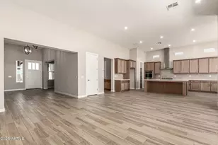 13619 W Hackamore Dr, Peoria, AZ 85383 - Photo 17