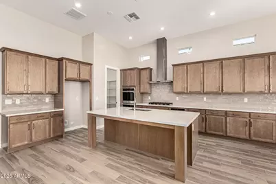 13619 W Hackamore Drive, Peoria, AZ 85383 - Photo 11