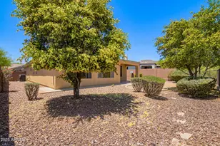 41227 N Rolling Green Way, Anthem, AZ 85086 - Photo 21