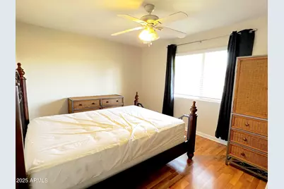 10726 W Kelso Drive, Sun City, AZ 85351 - Photo 17