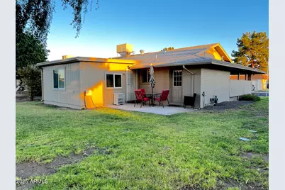 10726 W Kelso Drive, Sun City, AZ 85351 - Photo 21