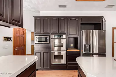 8606 S Dorsey Lane, Tempe, AZ 85284 - Photo 17