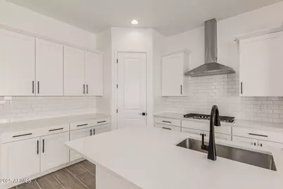 15848 W Miami Street, Goodyear, AZ 85338 - Photo 7