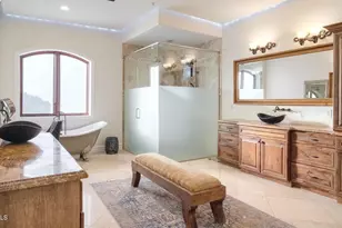 9300 N 58th St, Paradise Valley, AZ 85253 - Photo 15