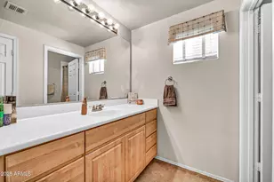 7401 W Arrowhead Club Dr, Glendale, AZ 85308 - Photo 9