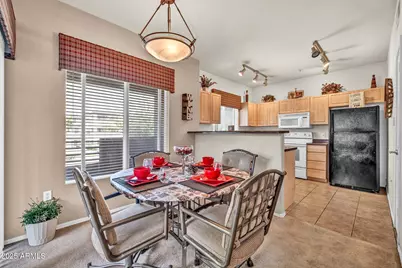 7401 W Arrowhead Club Drive #2067, Glendale, AZ 85308 - Photo 1