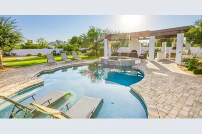 6119 E Gold Dust Avenue, Paradise Valley, AZ 85253 - Photo 1