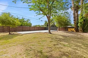2201 N 29th Pl, Phoenix, AZ 85008 - Photo 25