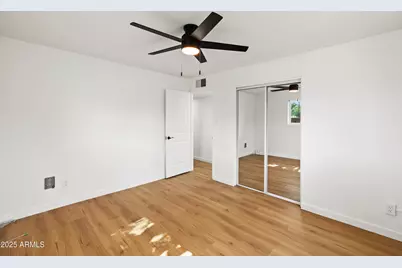 2201 N 29th Place, Phoenix, AZ 85008 - Photo 19