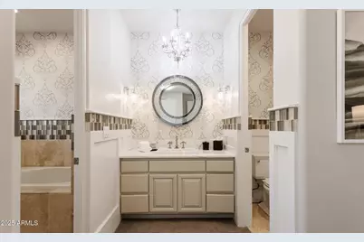 5718 N 54th Street, Paradise Valley, AZ 85253 - Photo 33