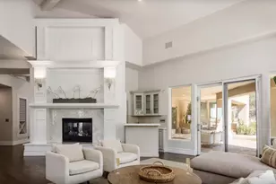 5718 N 54th St, Paradise Valley, AZ 85253 - Photo 9