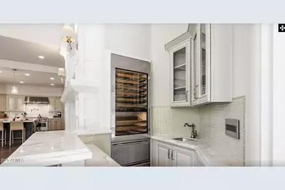 5718 N 54th Street, Paradise Valley, AZ 85253 - Photo 11