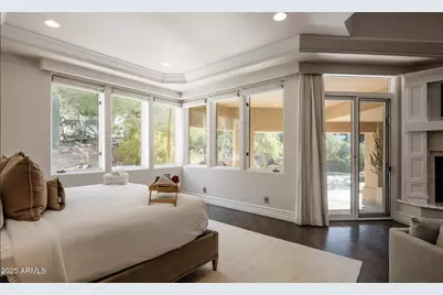 5718 N 54th Street, Paradise Valley, AZ 85253 - Photo 23