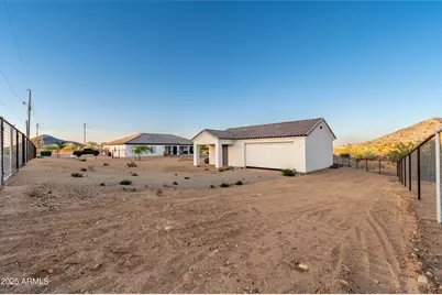 8017 S 143rd Avenue, Goodyear, AZ 85338 - Photo 23