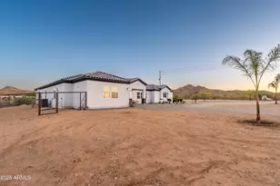 8017 S 143rd Ave, Goodyear, AZ 85338 - Photo 3