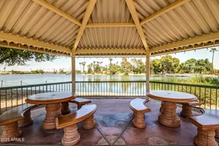 10330 W Thunderbird Blvd, Sun City, AZ 85351 - Photo 23