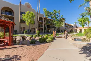 10330 W Thunderbird Blvd, Sun City, AZ 85351 - Photo 35