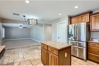 28806 N 23rd Lane, Phoenix, AZ 85085 - Photo 13