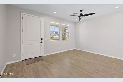 13465 N 158th Avenue, Surprise, AZ 85379 - Photo 9