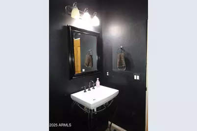 8716 S 204th Drive, Buckeye, AZ 85326 - Photo 13