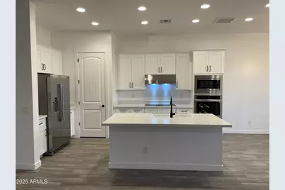 231Xx W Gloria Lane, Wittmann, AZ 85361 - Photo 5