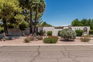 1010 E Buena Vista, Tempe, AZ 85284 - Photo 1