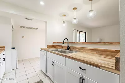 9275 E Mission Lane #201, Scottsdale, AZ 85258 - Photo 13